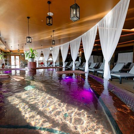 Allure Healthy Hotel & Spa 埃格尔 外观 照片