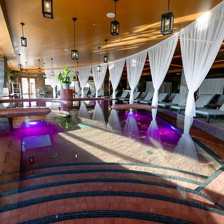 Allure Healthy Hotel & Spa 埃格尔 外观 照片